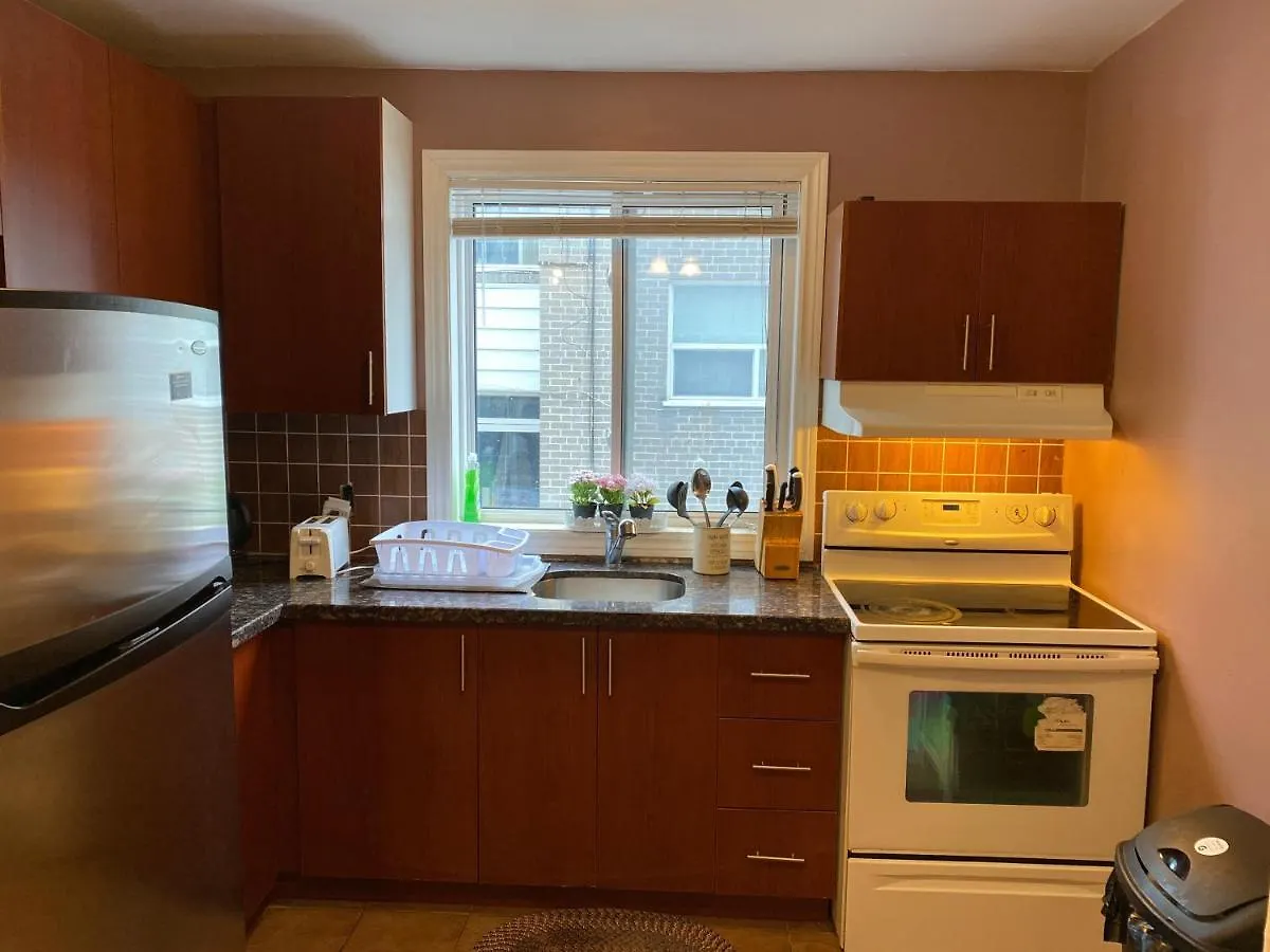 Kashaneh Guest House Toronto 0*,  Canada