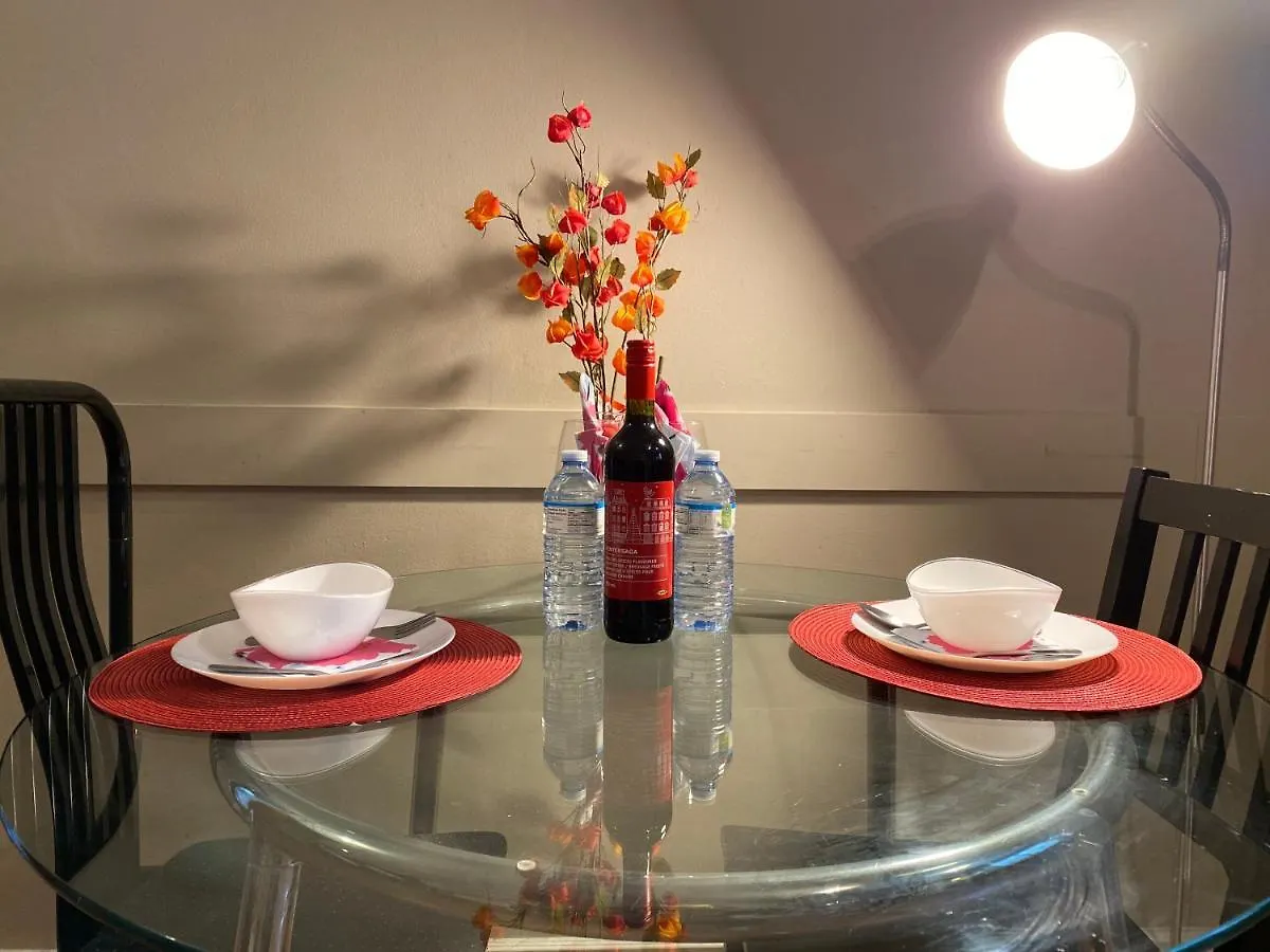 Kashaneh Guest House Toronto Canada